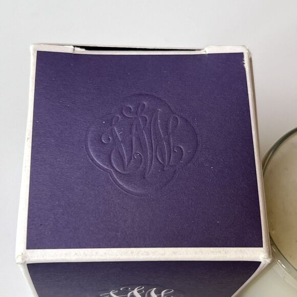 Vera Wang by NEST Floral Signature Glass Votive Candle 2.4 oz 20 hrs New in Box - Picture 6 of 10